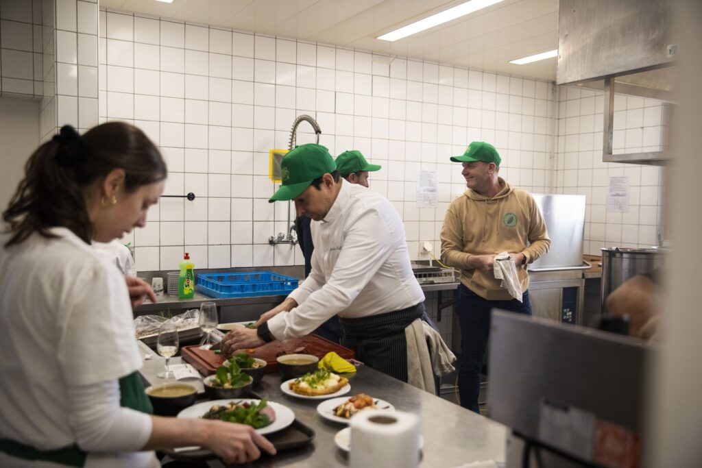 _mg_3456_web Jorat Mangez-moi